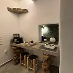 Serenity Living Platia, Tinos Tatil Evi Platiá