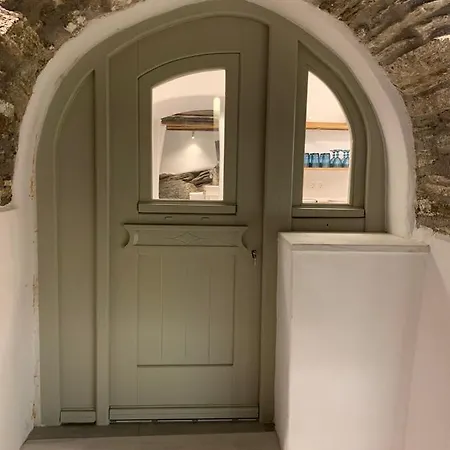 Serenity Living Platia, Tinos Platiá