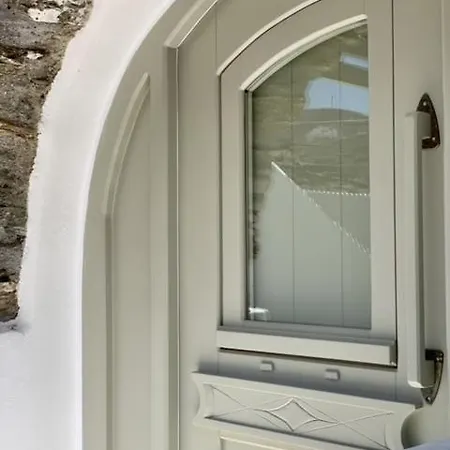 Serenity Living Platia, Tinos *