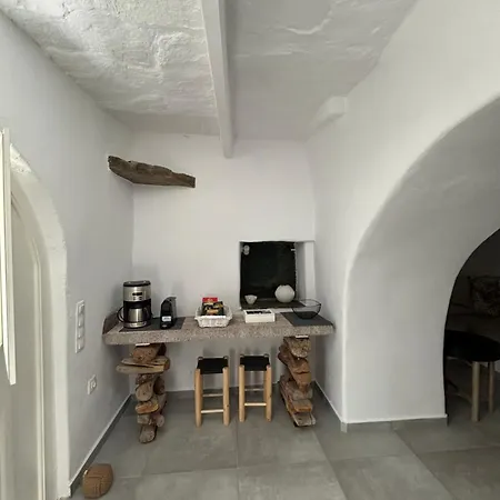 Semesterbostad Serenity Living Platia, Tinos *