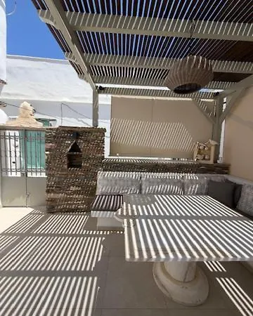Serenity Living Platia, Tinos Feriehus
